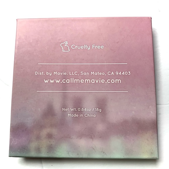 Mavie Take Me To Paris Eyeshadow Palette - Picture 5 of 6